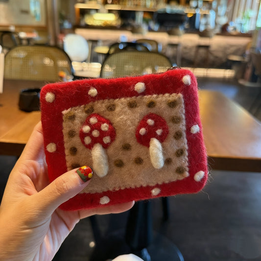 Fancyjoys® Handmade Wool Felt Coin Purse – Cute Mushroom & Sheep Card Holder, Small Wallet for Women & Girls