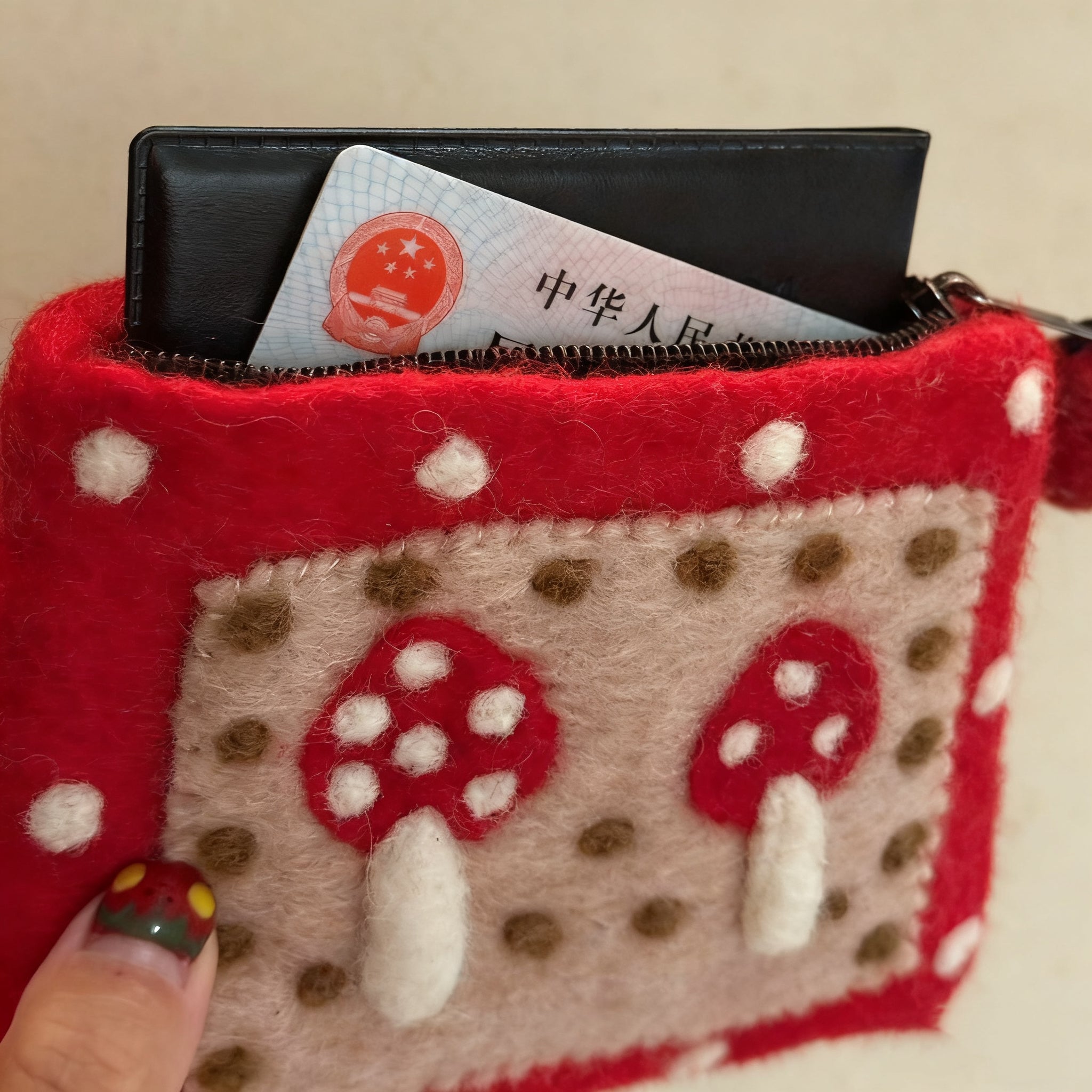 Fancyjoys® Handmade Wool Felt Coin Purse – Cute Mushroom & Sheep Card Holder, Small Wallet for Women & Girls
